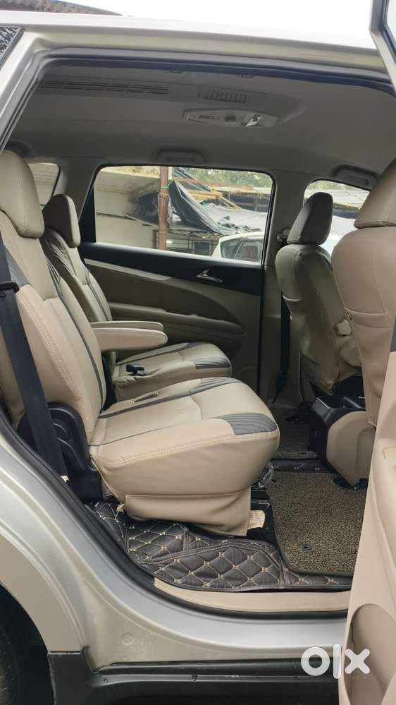 Mahindra Marazzo M6, 2018, Diesel