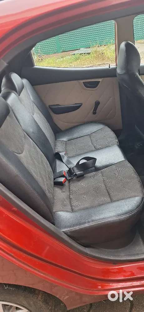Hyundai Eon Era 2011 Petrol