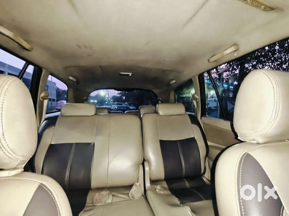 Toyota Innova 2013 Diesel Well Maintained