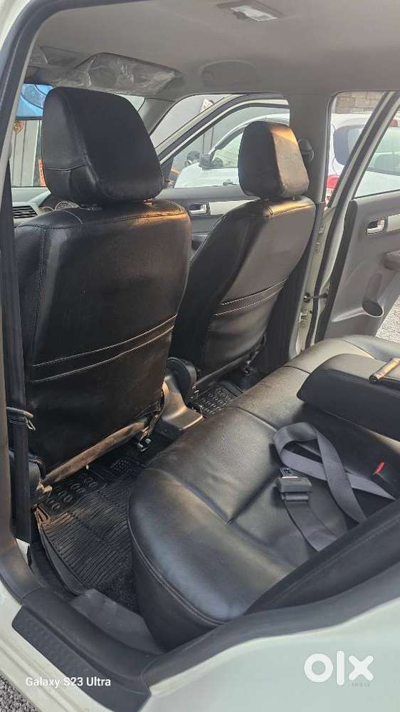 Maruti Suzuki Swift Dzire 1.2 Vxi Bsiv, 2011, Petrol