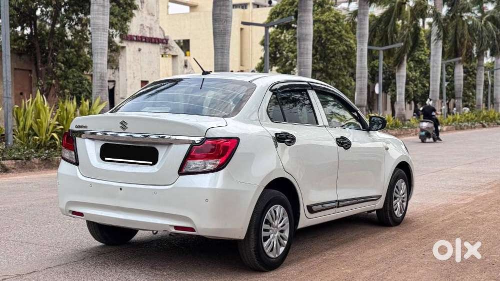 Maruti Suzuki Dzire 1.2 Lxi, 2021, Petrol