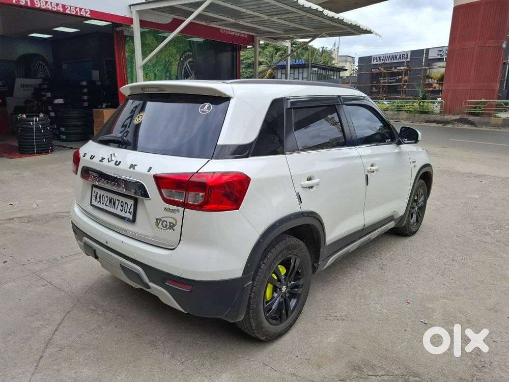 Maruti Suzuki Vitara Brezza Zdi+ Mt, 2018, Diesel