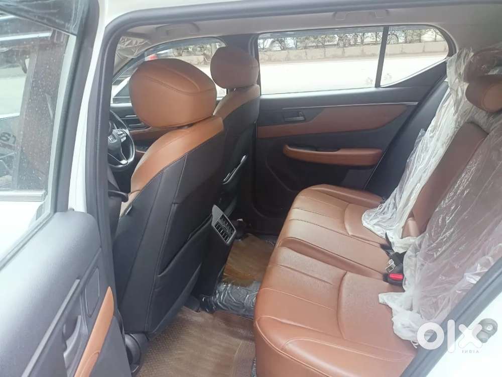 Honda Elevate Zx Cvt, 2025, Petrol