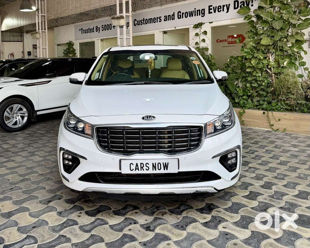 Kia Carnival Premium, 2020, Diesel