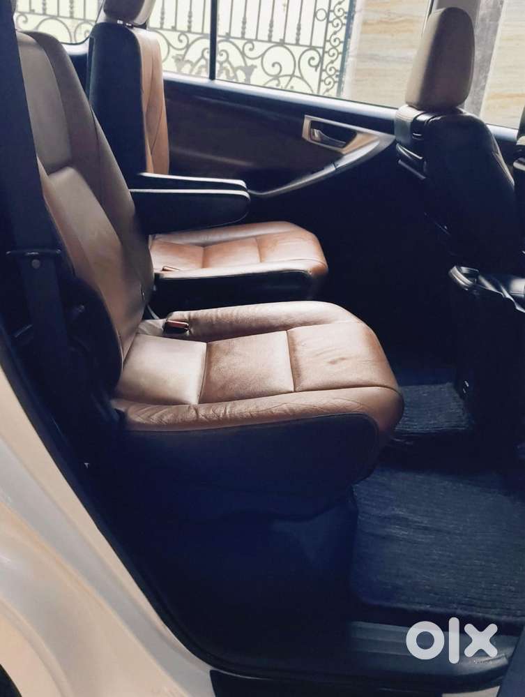 Toyota Innova Crysta 2.8z Automatic, 2018, Diesel