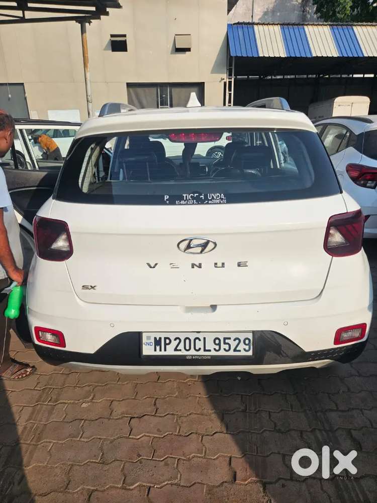 Hyundai Venue Diesel Manual 2021