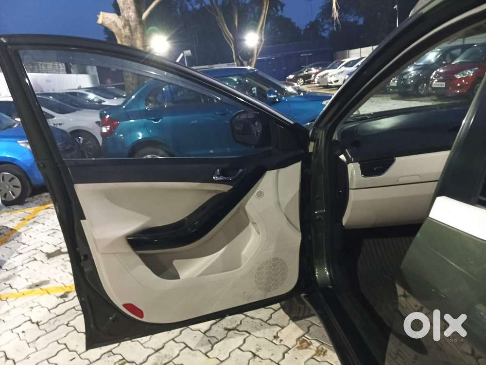 Tata Nexon 1.2 Revotron Xz Plus, 2020, Petrol