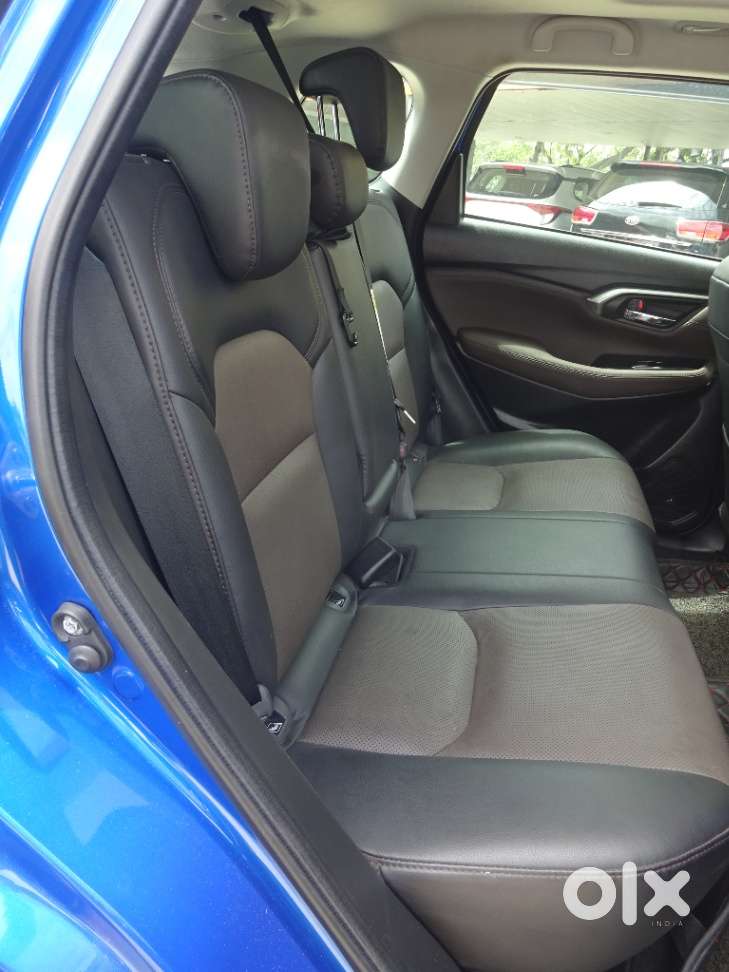 Toyota Urban Cruiser Hyryder 1.5 V Hybrid, 2024, Petrol