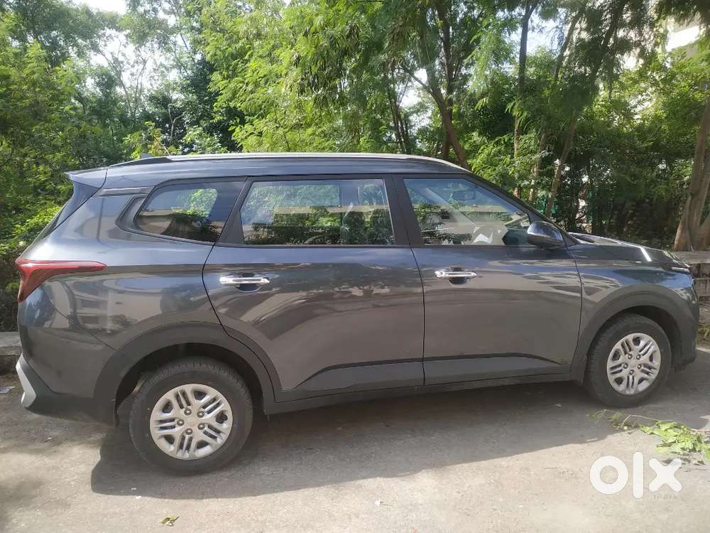 Kia Carens 2023 1st Owner