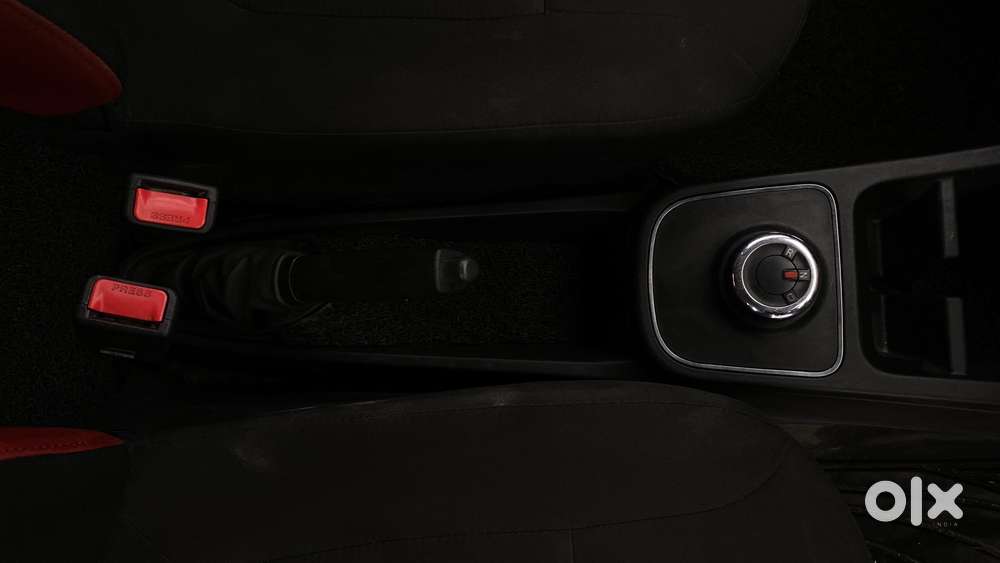Renault Kwid 1.0 Rxt Amt, 2022, Petrol