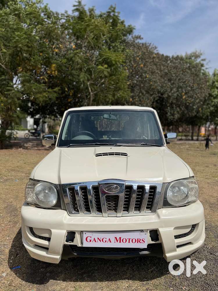 Mahindra Scorpio, 2013, Diesel