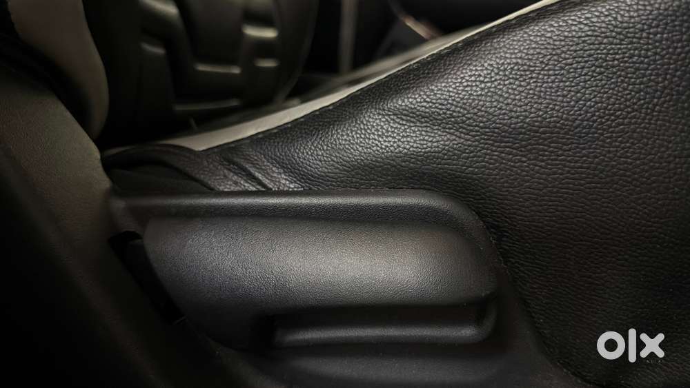 Maruti Suzuki Swift Lxi, 2017, Petrol