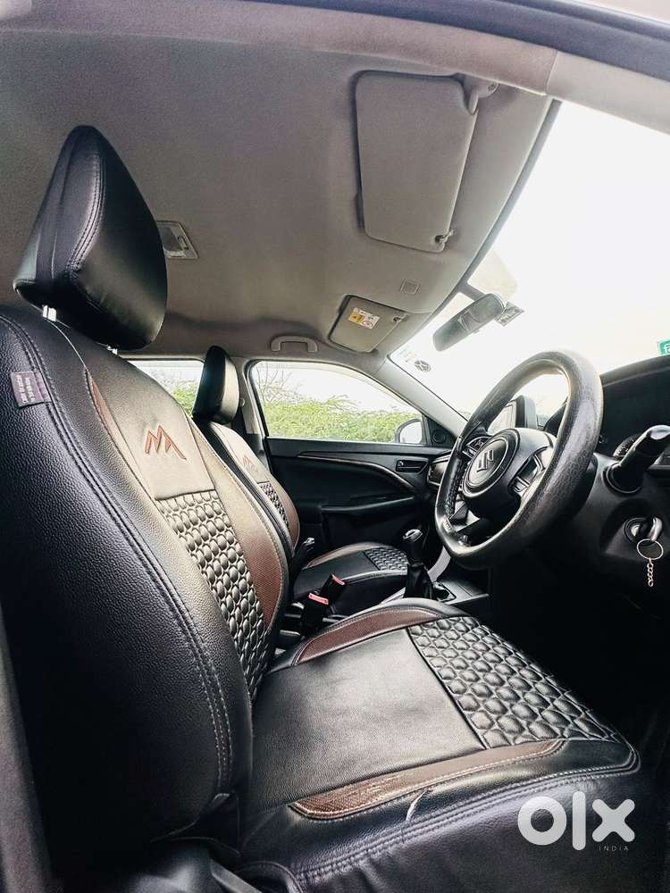 Maruti Suzuki Brezza 1.5 Vxi Smart Hybrid, 2023, Petrol