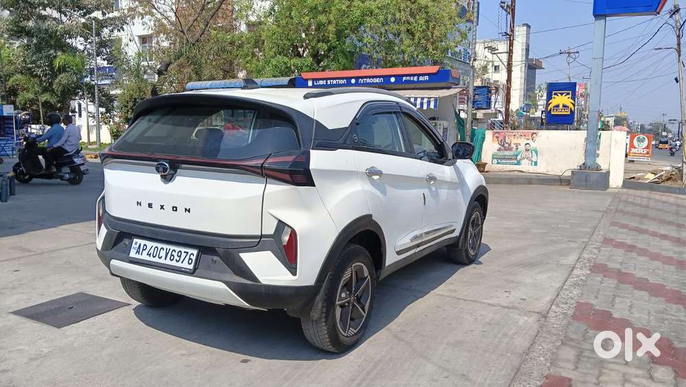 Tata Nexon 1.2 Revotron Xza Plus, 2024, Petrol