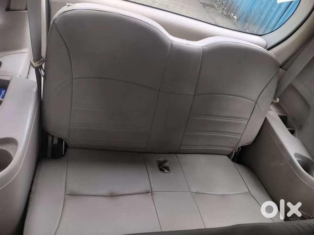 Maruti Suzuki Ertiga Vxi Cng, 2013, Cng & Hybrids
