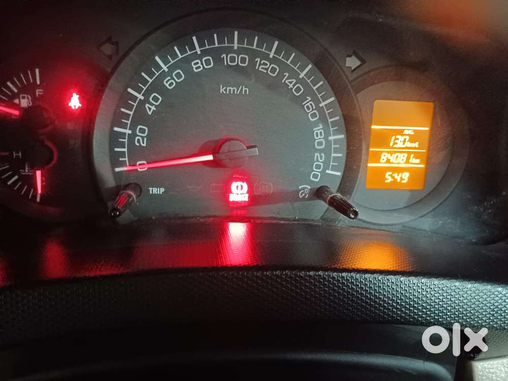 Maruti Suzuki Swift Dzire Lxi Option, 2017, Petrol
