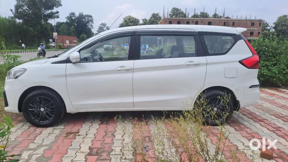 Maruti Suzuki Ertiga Vxi Cng, 2022, Cng & Hybrids