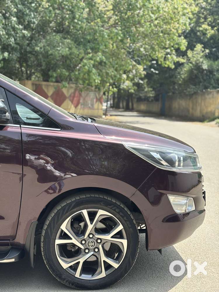 Toyota Innova Crysta 2.8 Zx At 7 Seater, 2019, Diesel