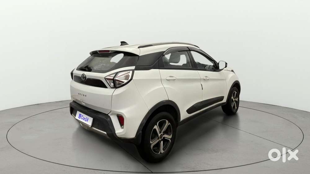 Tata Nexon 1.2 Revotron Xza Plus, 2023, Petrol
