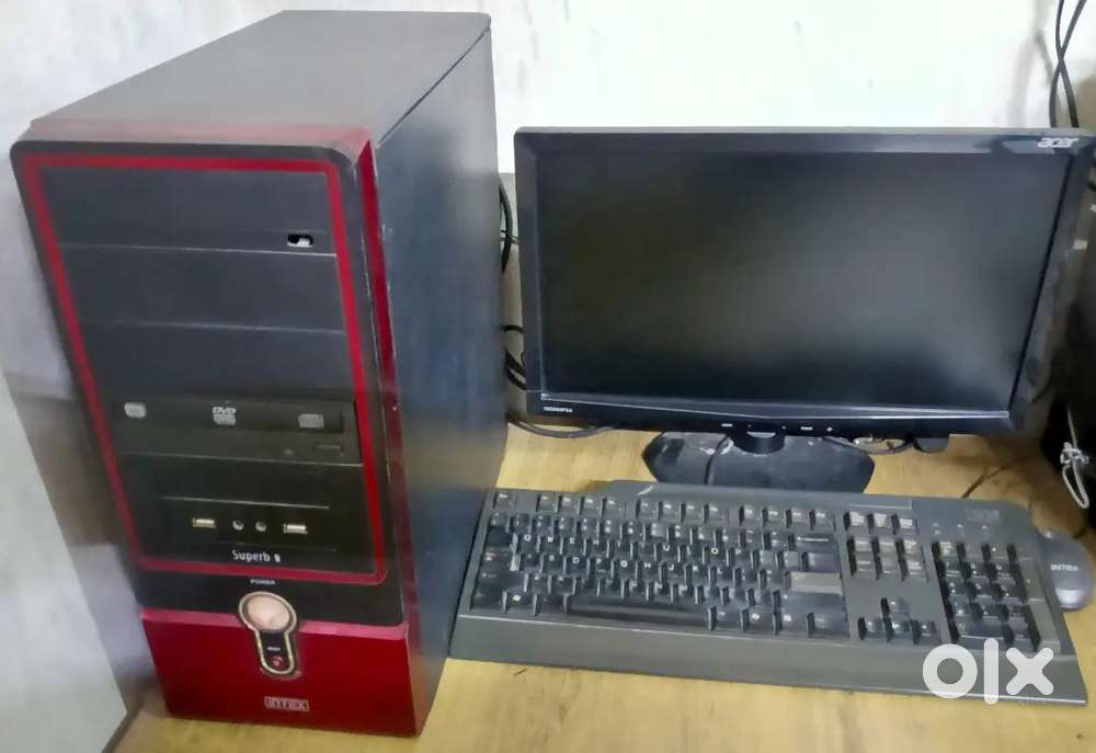 Classic mid-tower cabinet (Intex Superb chassis)offering an all-in-one