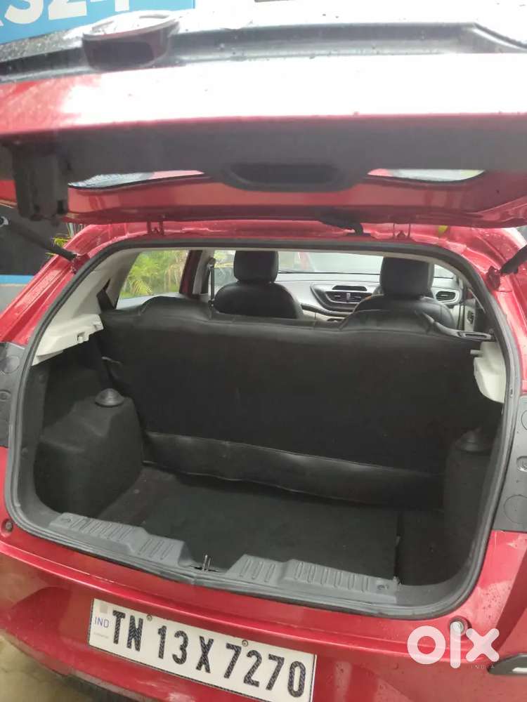 Tata Altroz Xe Petrol 2022 Variant