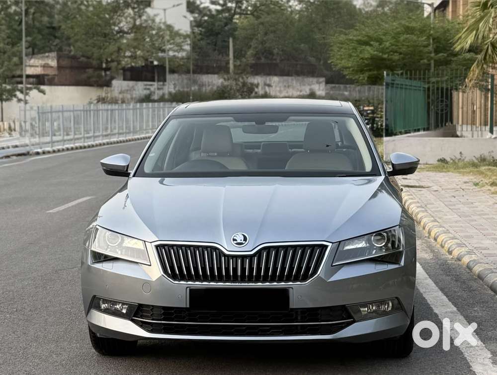 Skoda Superb L&k 1.8 Tsi At, 2019, Petrol