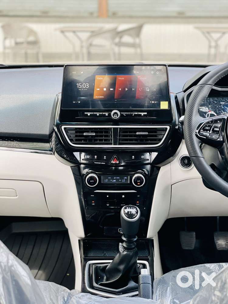 Mahindra Xuv 3xo Ax5 Ds Mt, 2025, Diesel