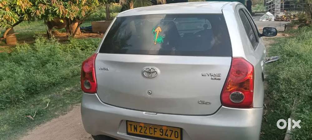 Toyota Etios Liva 2012 Diesel 275000 Km Driven