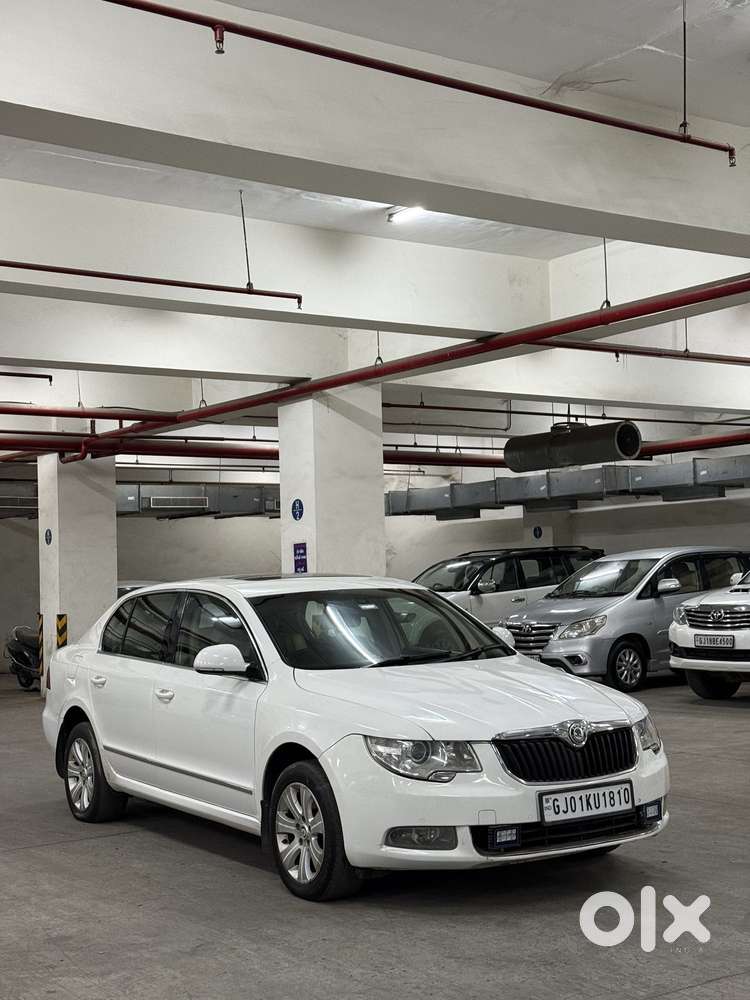 Skoda Superb Sportline 2.0 Tdi At, 2011, Diesel