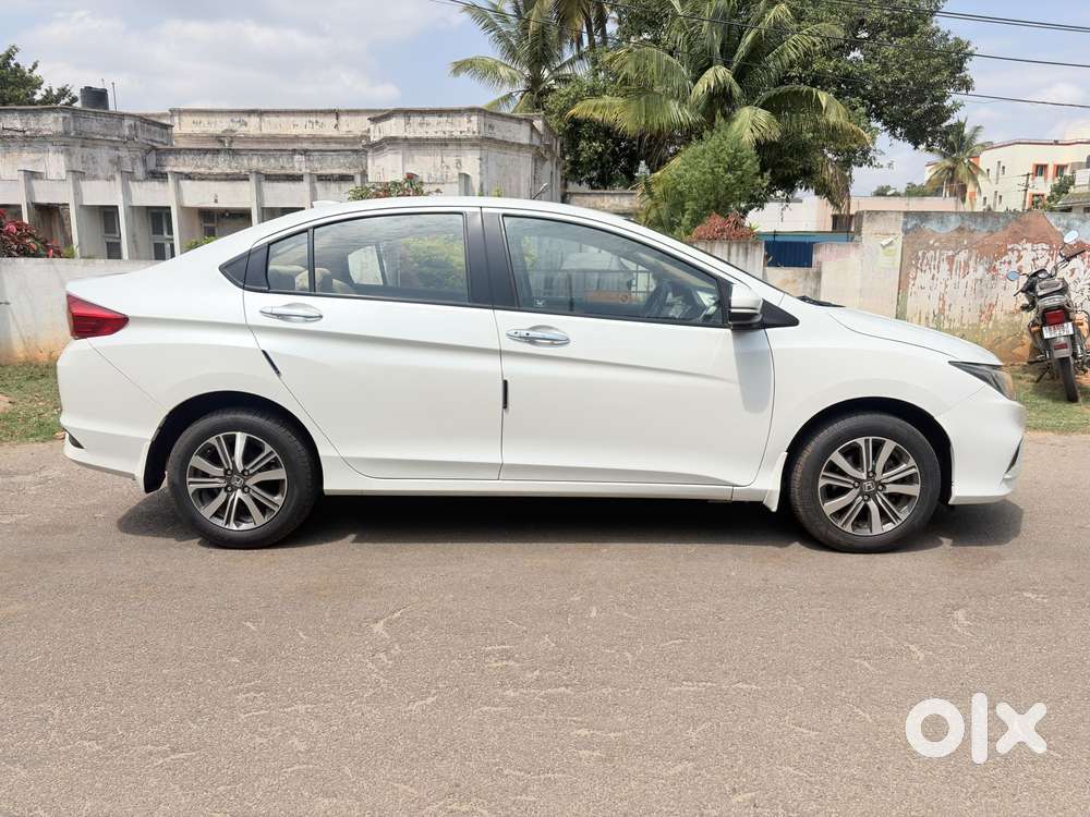 Honda City 1.5 V 5th Gen I-vtec Mt, 2018, Petrol
