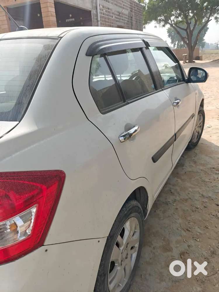 Maruti Suzuki Dzire 2014 Diesel 117000 Km Driven