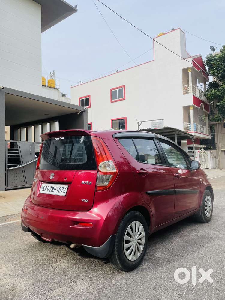 Maruti Suzuki Ritz Vxi, 2013, Petrol