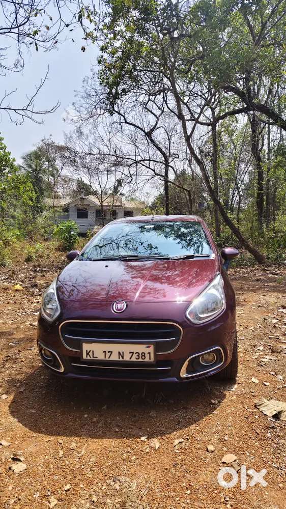 Fiat Punto Evo 2015 Diesel 85000 Km Driven