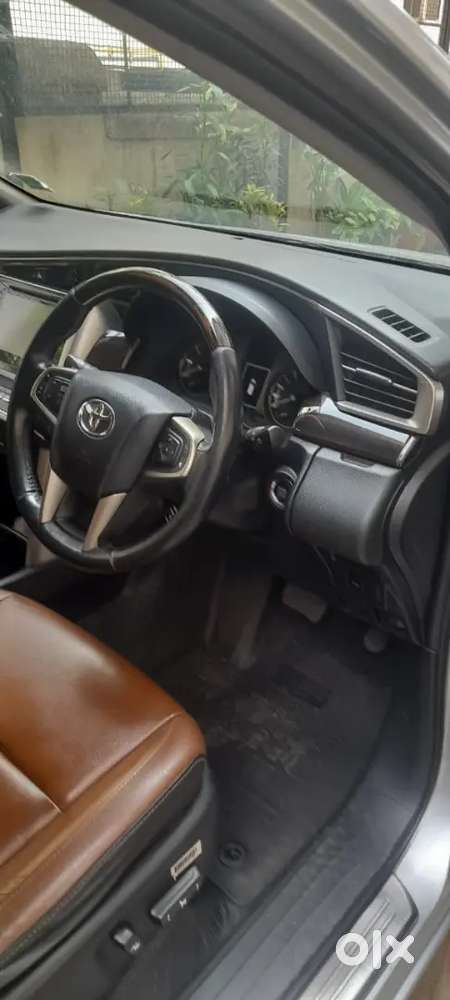 Toyota Innova Crysta 2017