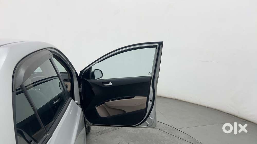 Hyundai Xcent [ ] 1.2 S At, 2016, Petrol