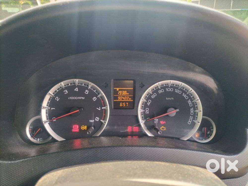 Maruti Suzuki Swift Vxi + Manual, 2012, Petrol