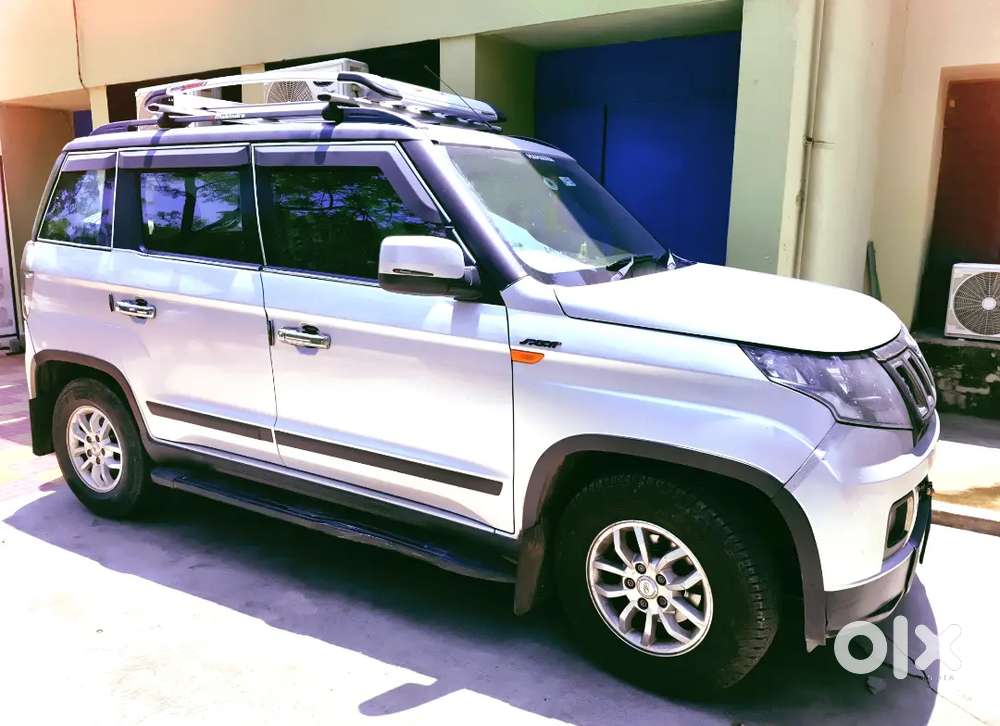 Mahindra Tuv 300,t-10,2021reg