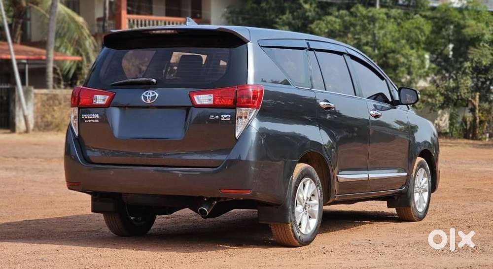 Toyota Innova Crysta 2.4 V 7 Str, 2018, Diesel