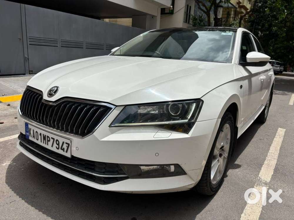 Skoda Superb Lk 1.8 Tsi At, 2017, Petrol