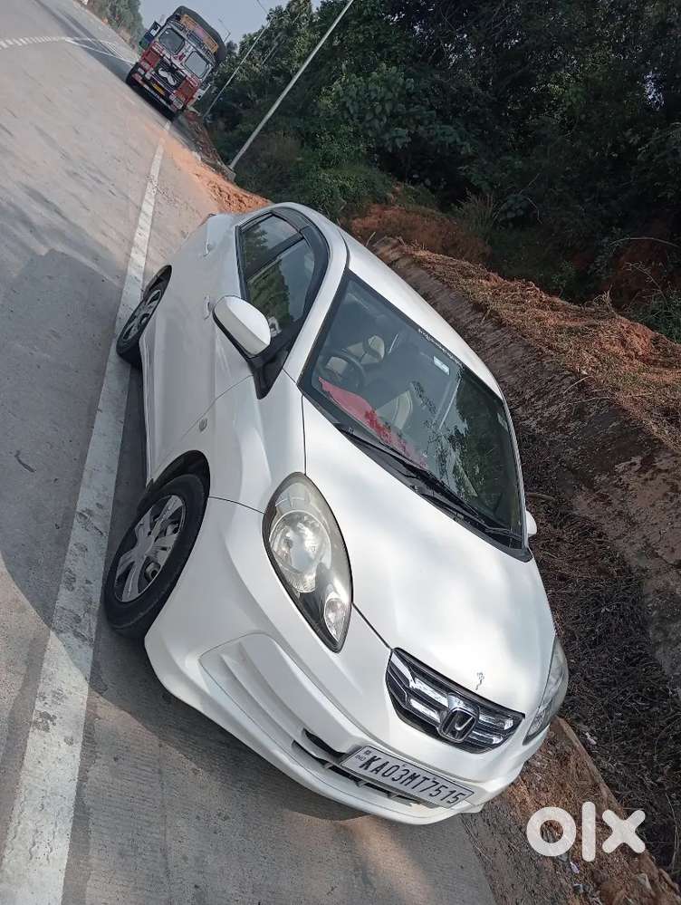 Honda Amaze 2nd Gen 2014 Diesel 178000 Km Driven