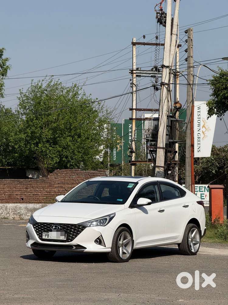 Hyundai Verna 1.5 Sx Diesel Mt, 2022, Diesel