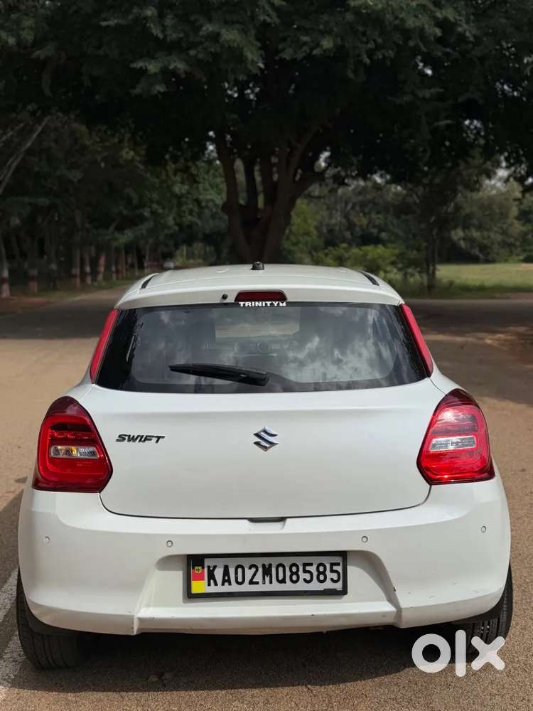 Maruti Suzuki Swift 1.3 Zxi, 2020, Petrol