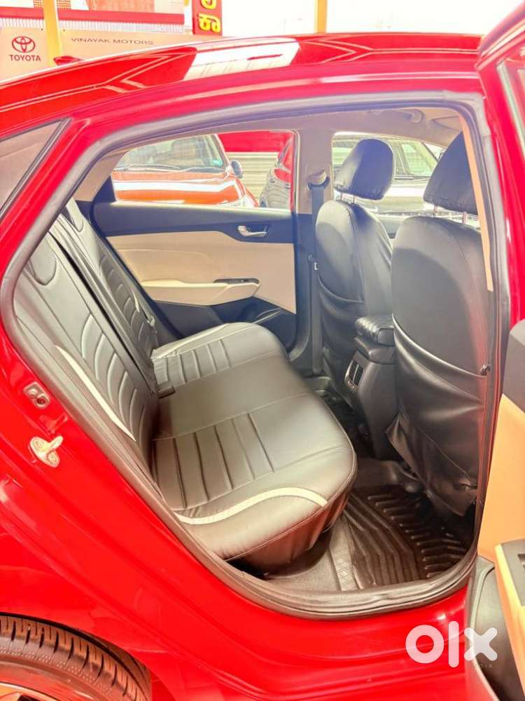 Hyundai Verna 1.6 Vtvt Sx, 2017, Petrol