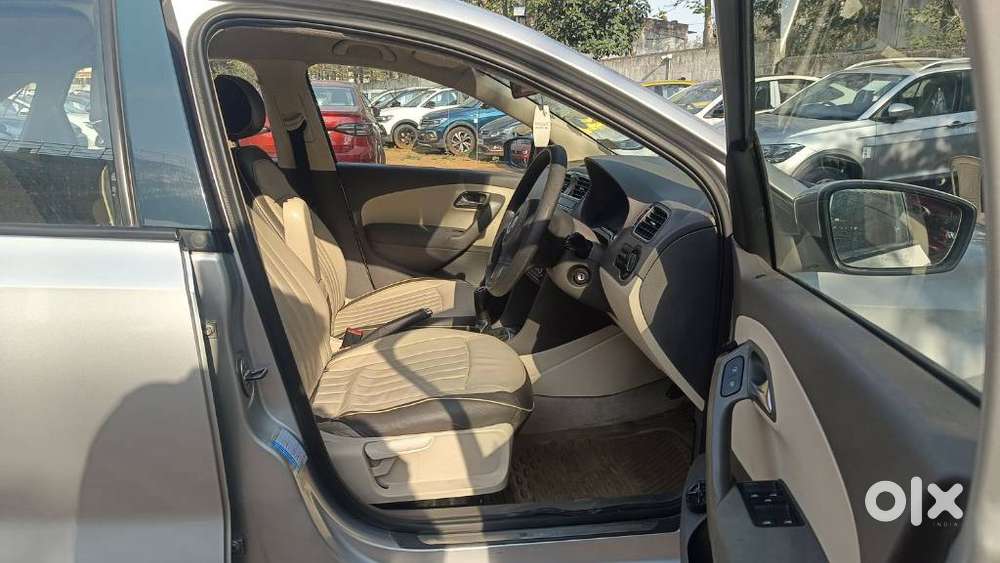 Volkswagen Vento 2010-2013 Petrol Highline, 2012, Petrol