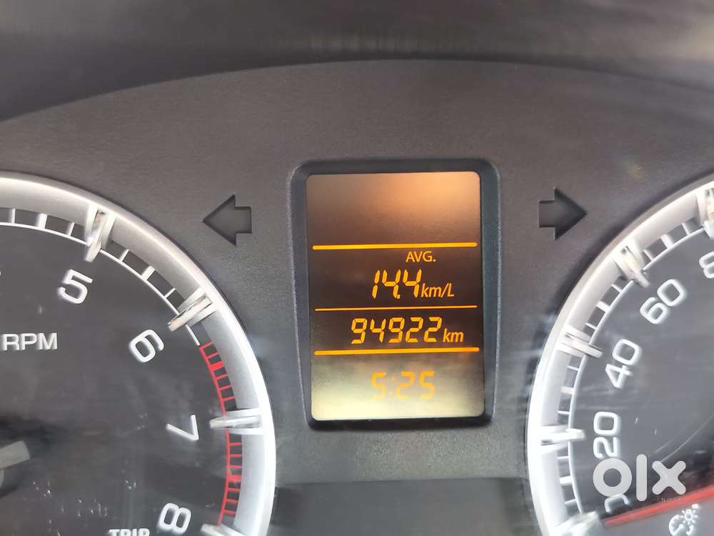 Maruti Suzuki Swift Vxi, 2016, Petrol