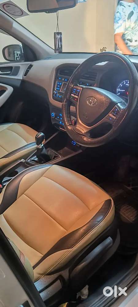 I20 Petrol Single Owner. Manual Top Model