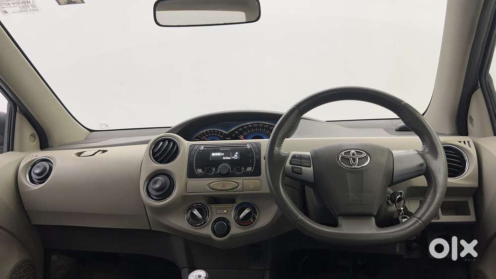 Toyota Etios 1.5 Vx, 2015, Petrol