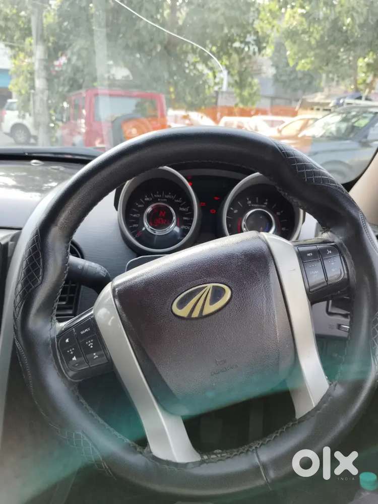 Mahindra Xuv500 2014 Km Driven