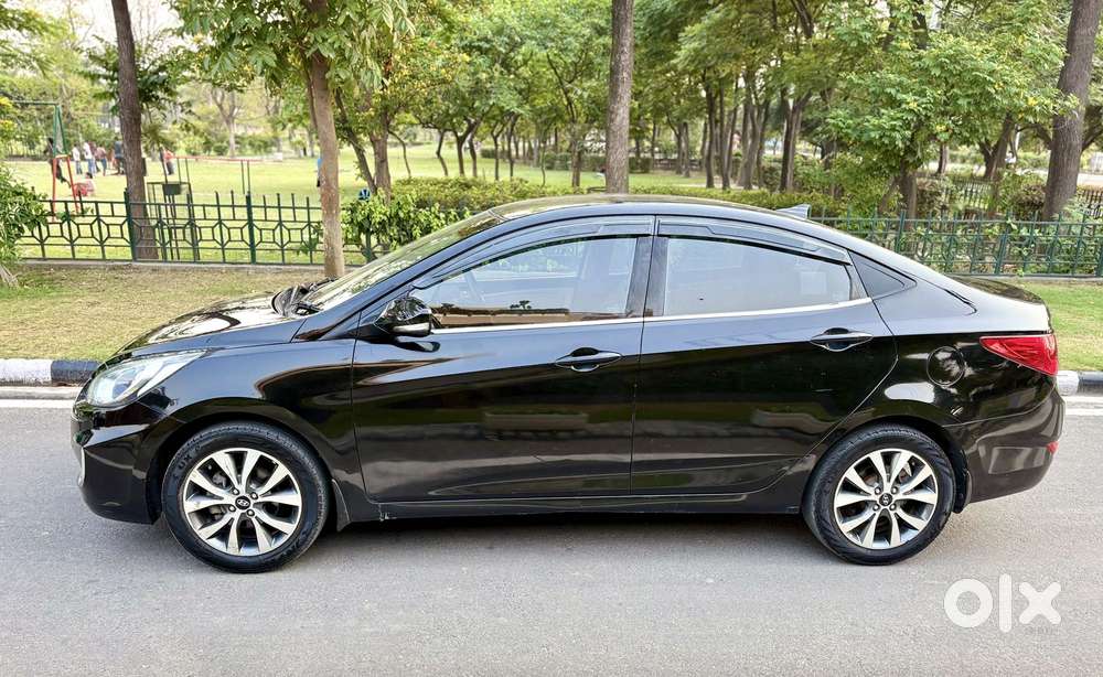 Hyundai Fluidic Verna 1.6 Vtvt Sx, 2013, Petrol