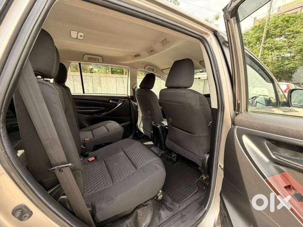 Toyota Innova Crysta 2021 Diesel 60000 Km Driven